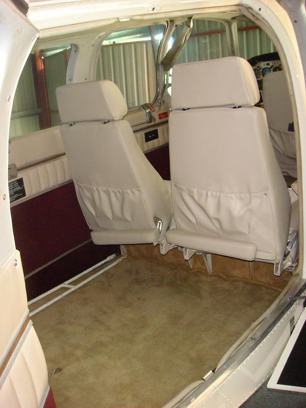 N32MB Rear luggage Compartment